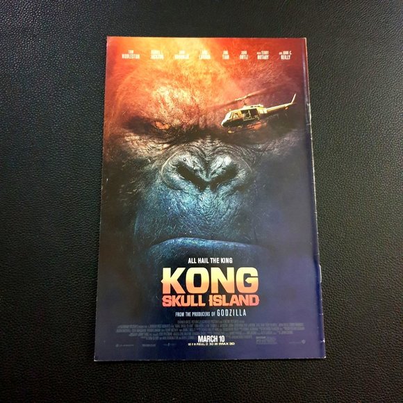 DC Young Animal Mother Panic 4 May 2017 Comic Book Collector Bagged Boarded - Picture 2 of 2